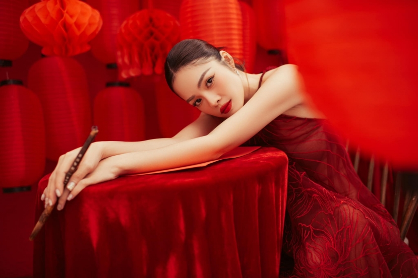 Dương Cẩm Lynh từng bước cân bằng lại cuộc sống sau ồn ào nợ nần Dương Cẩm Lynh từng bước cân bằng lại cuộc sống sau ồn ào nợ nần