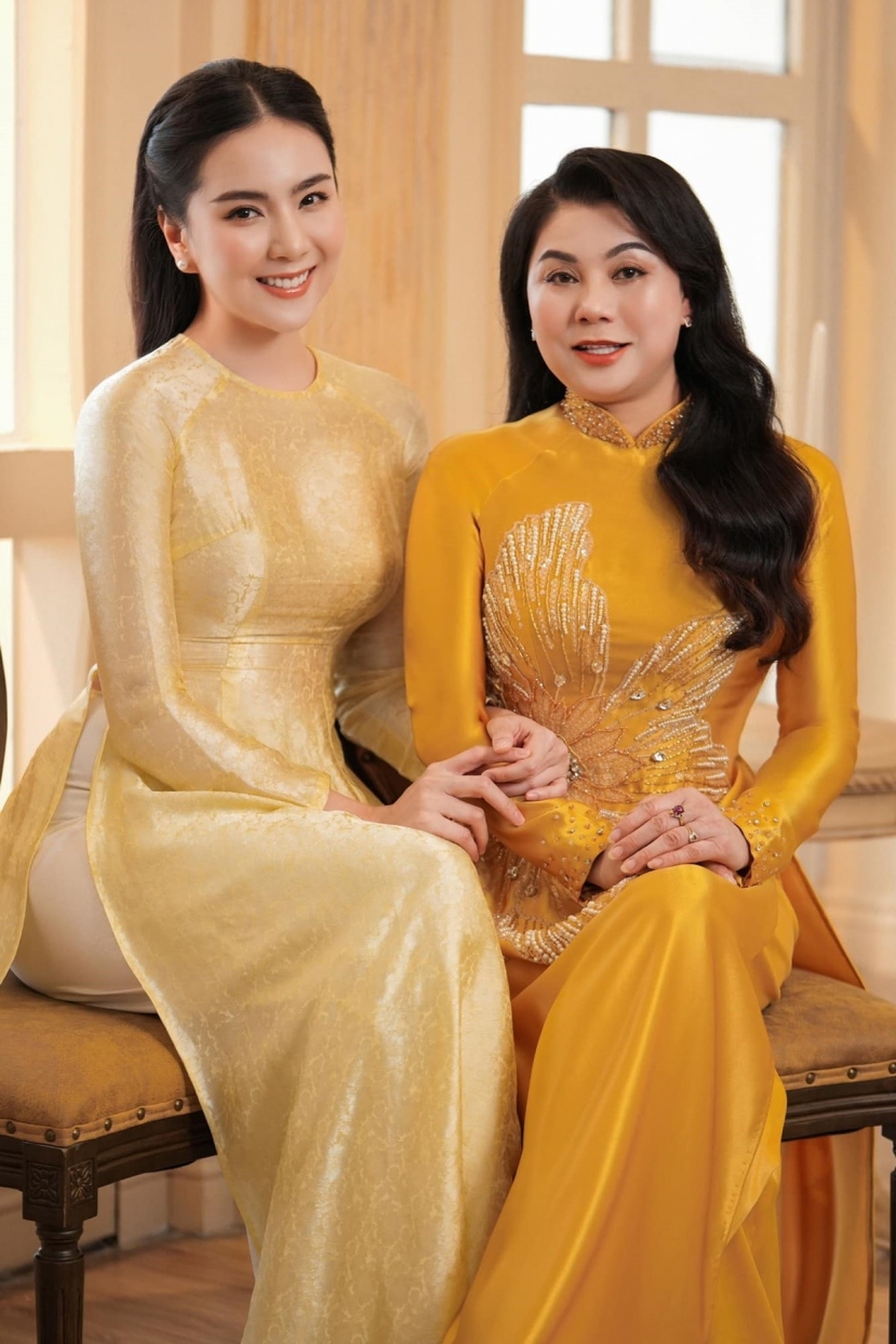 Mai Ngọc và mẹ xinh đẹp Mai Ngọc và mẹ xinh đẹp