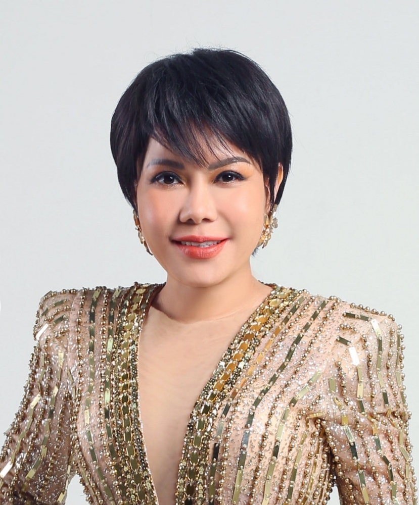 Việt Hương bị khán giả chất vấn vì không đi đám tang NS Vũ Linh Việt Hương bị khán giả chất vấn vì không đi đám tang NS Vũ Linh