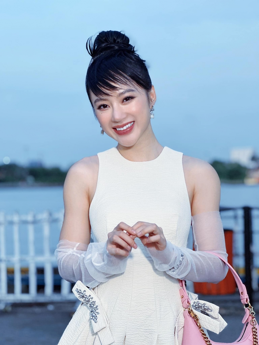 Lối ăn mặc đẹp tựa quý cô cổ điển Lối ăn mặc đẹp tựa quý cô cổ điển