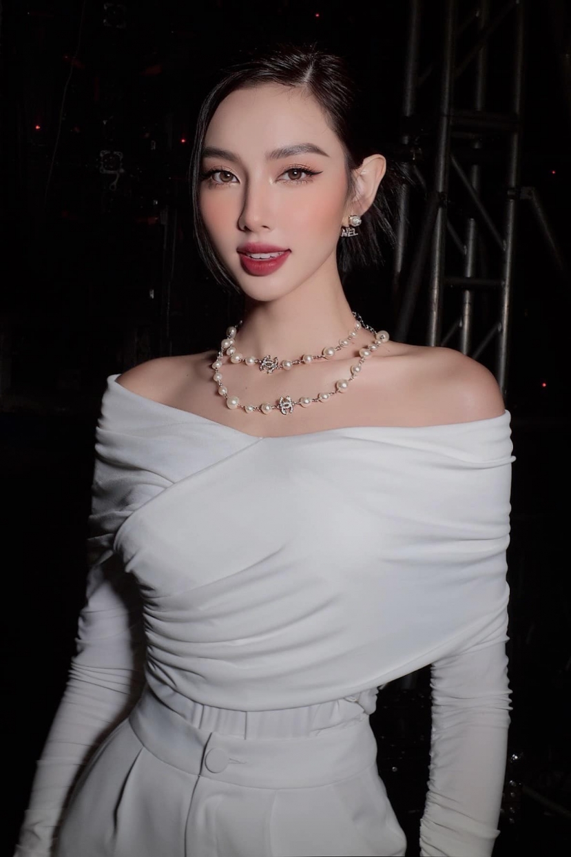 Thùy Tiên bận rộn với các lịch trình cá nhân, không gặp mặt ông Nawat Thùy Tiên bận rộn với các lịch trình cá nhân, không gặp mặt ông Nawat