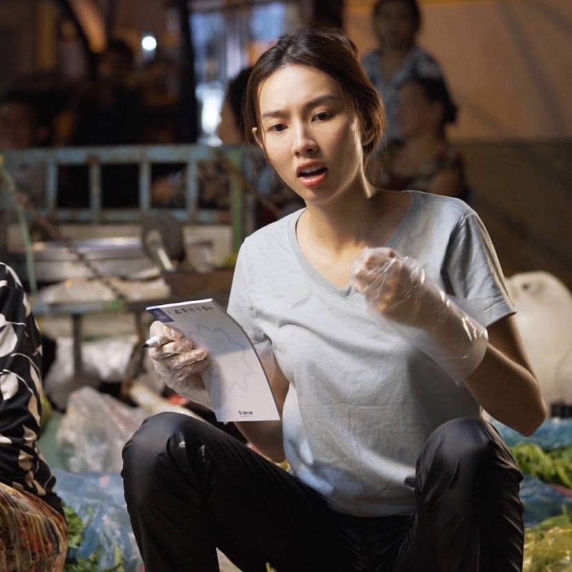 Thùy Tiên trong tập cuối cùng của series Đu Đêm Thùy Tiên trong tập cuối cùng của series Đu Đêm