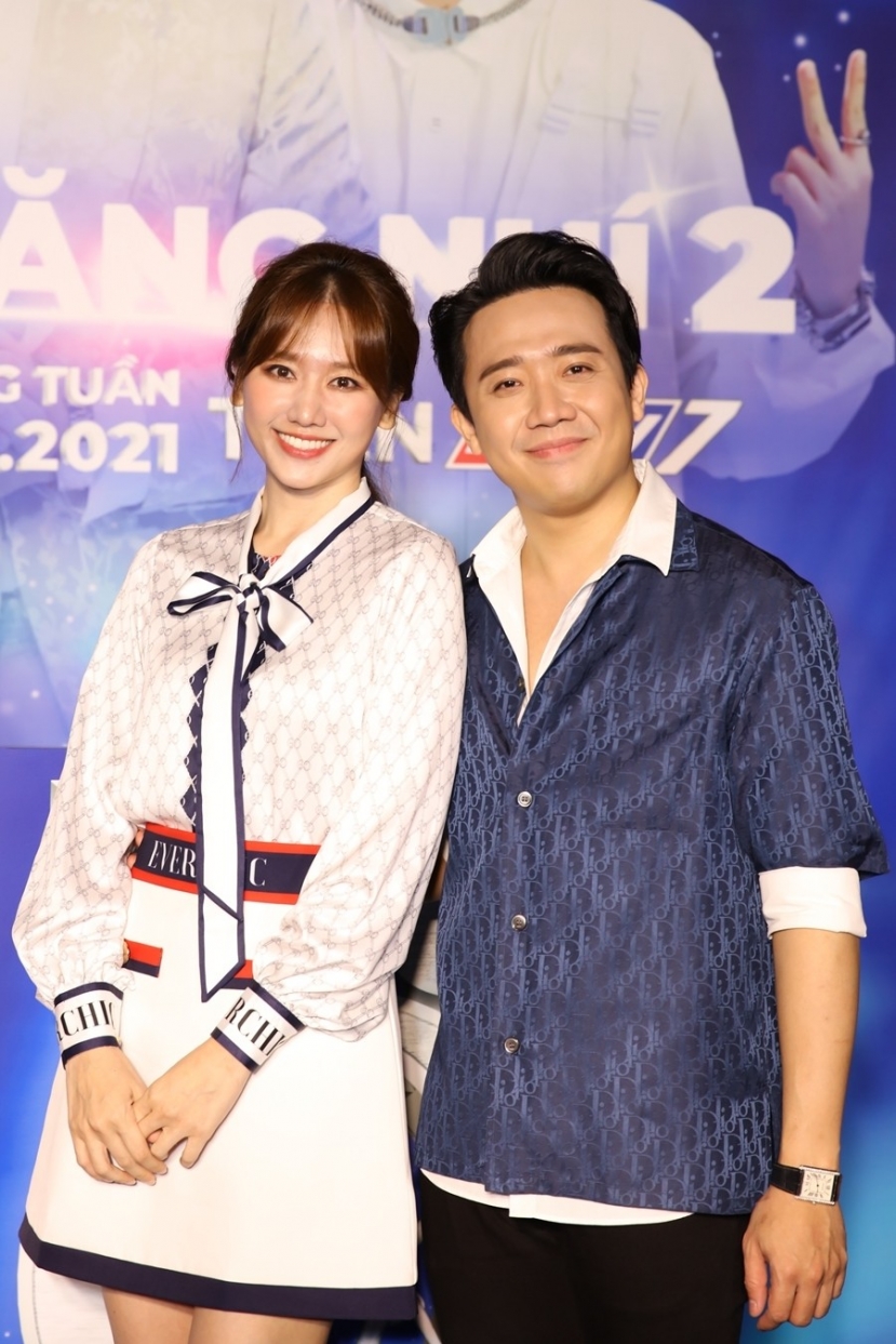 Dân tình dấy lên nghi vấn Trấn Thành rút lui khỏi show Siêu Tài Năng Nhí, trước đó anh đồng hành cùng Hari Won trong vai trò MC Dân tình dấy lên nghi vấn Trấn Thành rút lui khỏi show Siêu Tài Năng Nhí, trước đó anh đồng hành cùng Hari Won trong vai trò MC