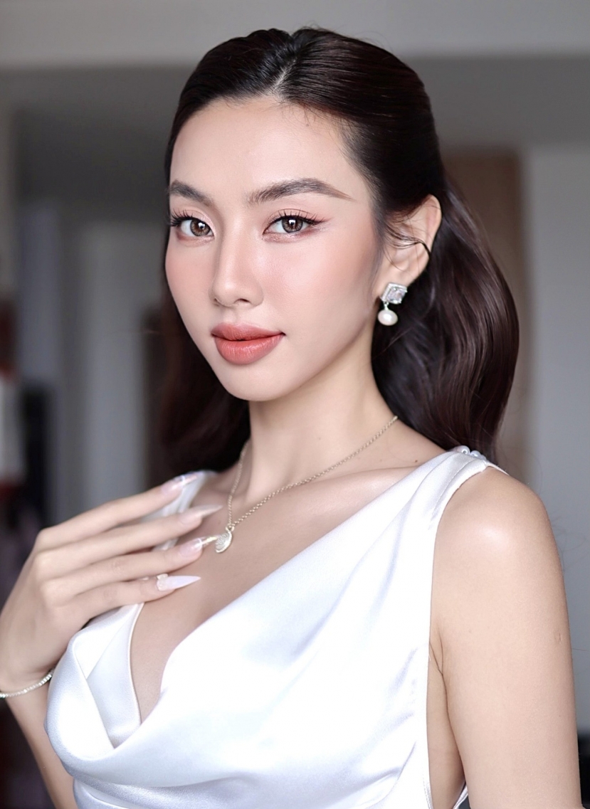 Hoa hậu Thùy Tiên Hoa hậu Thùy Tiên