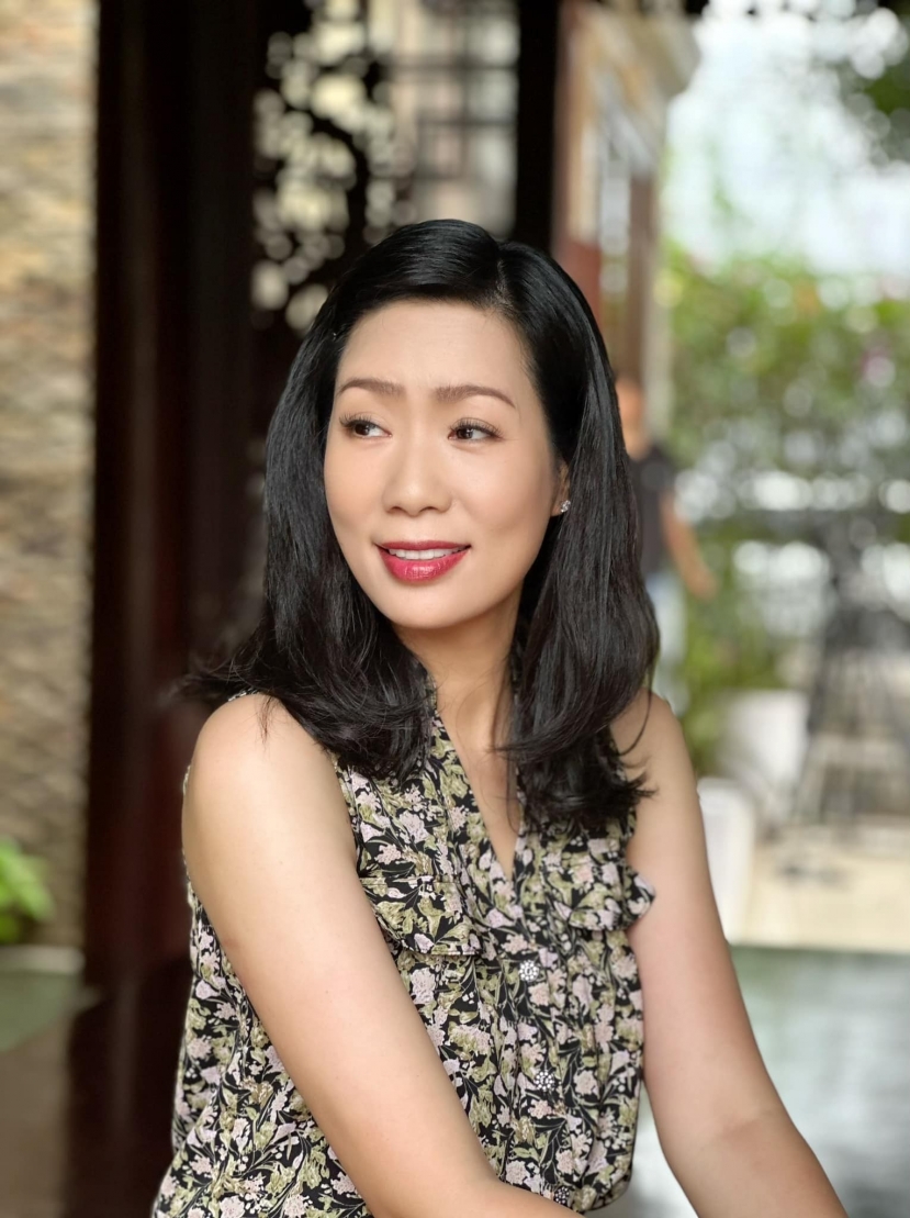 Ngoài diện mạo kinh diễm, Trịnh Kim Chi còn sở hữu hàng loạt thành tựu đáng ngưỡng mộ trên nhiều lĩnh vực Ngoài diện mạo kinh diễm, Trịnh Kim Chi còn sở hữu hàng loạt thành tựu đáng ngưỡng mộ trên nhiều lĩnh vực