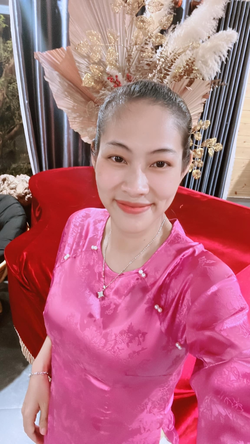 Bà Đặng Thùy Trang cho biết bị một bộ phận dư luận tràn vào trang cá nhân tấn công Bà Đặng Thùy Trang cho biết bị một bộ phận dư luận tràn vào trang cá nhân tấn công
