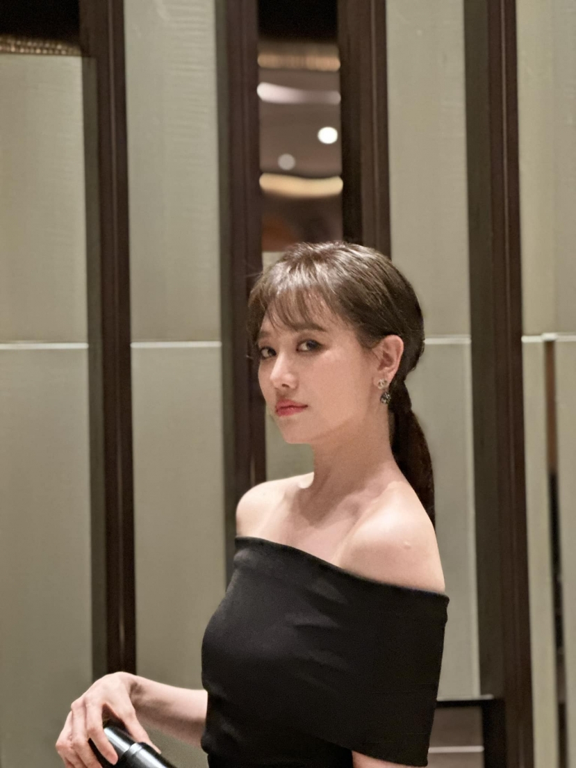 Hari Won từng không ít lần lên tiếng trước nghi vấn gặp 'trục trặc' hôn nhân Hari Won từng không ít lần lên tiếng trước nghi vấn gặp 'trục trặc' hôn nhân