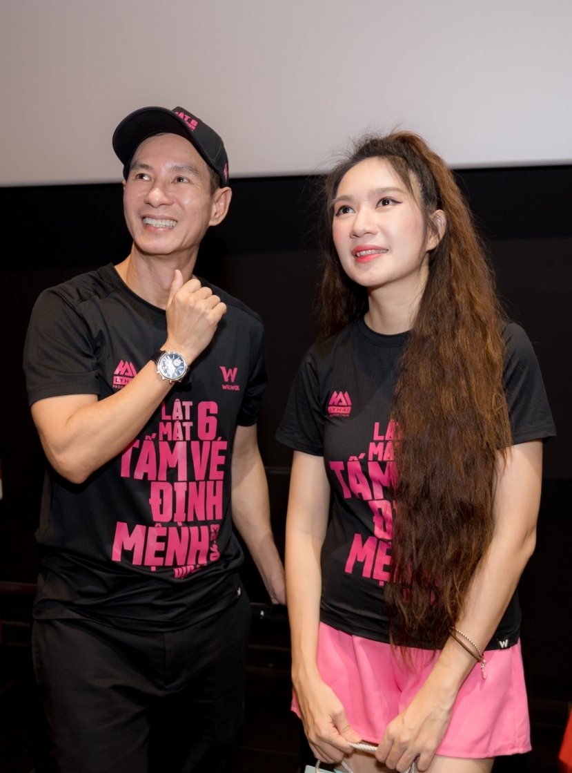 Minh Hà tiết lộ con người Lý Hải, tình yêu với chồng là 'lạ lùng' - Ảnh 1 Minh Hà tiết lộ con người Lý Hải, tình yêu với chồng là 'lạ lùng' - Ảnh 1