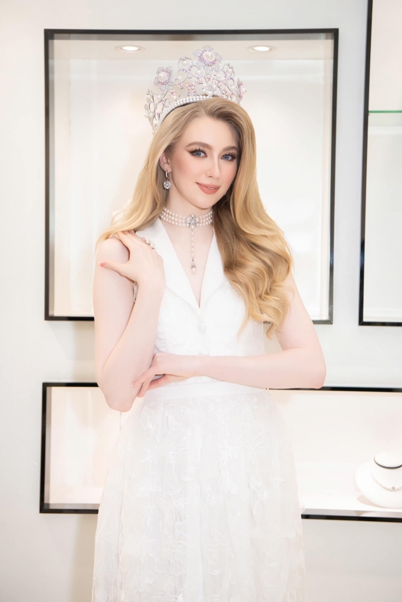 Phát sốt trước nhan sắc đẹp tựa thiên thần của đương kim Miss International - Ảnh 4 Phát sốt trước nhan sắc đẹp tựa thiên thần của đương kim Miss International - Ảnh 4