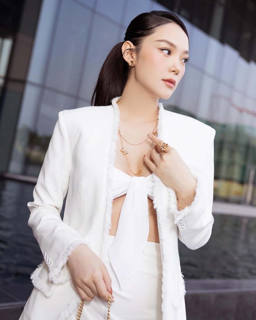 Minh Hằng đích thị là mẹ bầu chịu chơi nhất Vbiz Minh Hằng đích thị là mẹ bầu chịu chơi nhất Vbiz