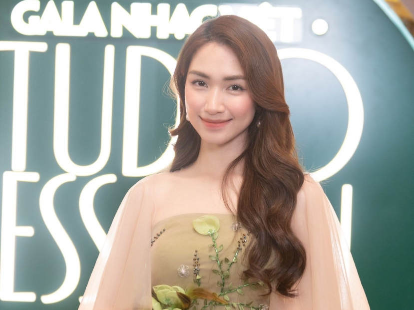 Diễn viên Lan Phương đăng đàn tố chiêu trò lừa đảo, cảnh báo đến khán giả - Ảnh 2 Diễn viên Lan Phương đăng đàn tố chiêu trò lừa đảo, cảnh báo đến khán giả - Ảnh 2