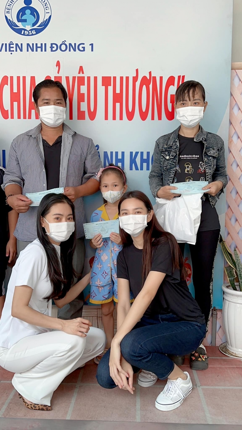 Thùy Tiên tiếp tục ghi điểm bởi việc làm nhân văn, không hổ danh 'nàng hậu quốc dân' - Ảnh 2 Thùy Tiên tiếp tục ghi điểm bởi việc làm nhân văn, không hổ danh 'nàng hậu quốc dân' - Ảnh 2