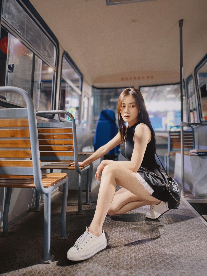Nhan sắc của Phương Oanh được đánh giá 'lột xác' theo đúng nghĩa theo thời gian Nhan sắc của Phương Oanh được đánh giá 'lột xác' theo đúng nghĩa theo thời gian