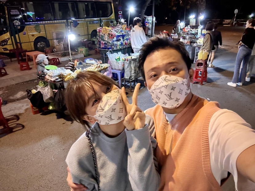 Trấn Thành từng nhận định không quan trọng chuyện có con với Hari Won vì thời gian dành cho vợ còn không đủ Trấn Thành từng nhận định không quan trọng chuyện có con với Hari Won vì thời gian dành cho vợ còn không đủ