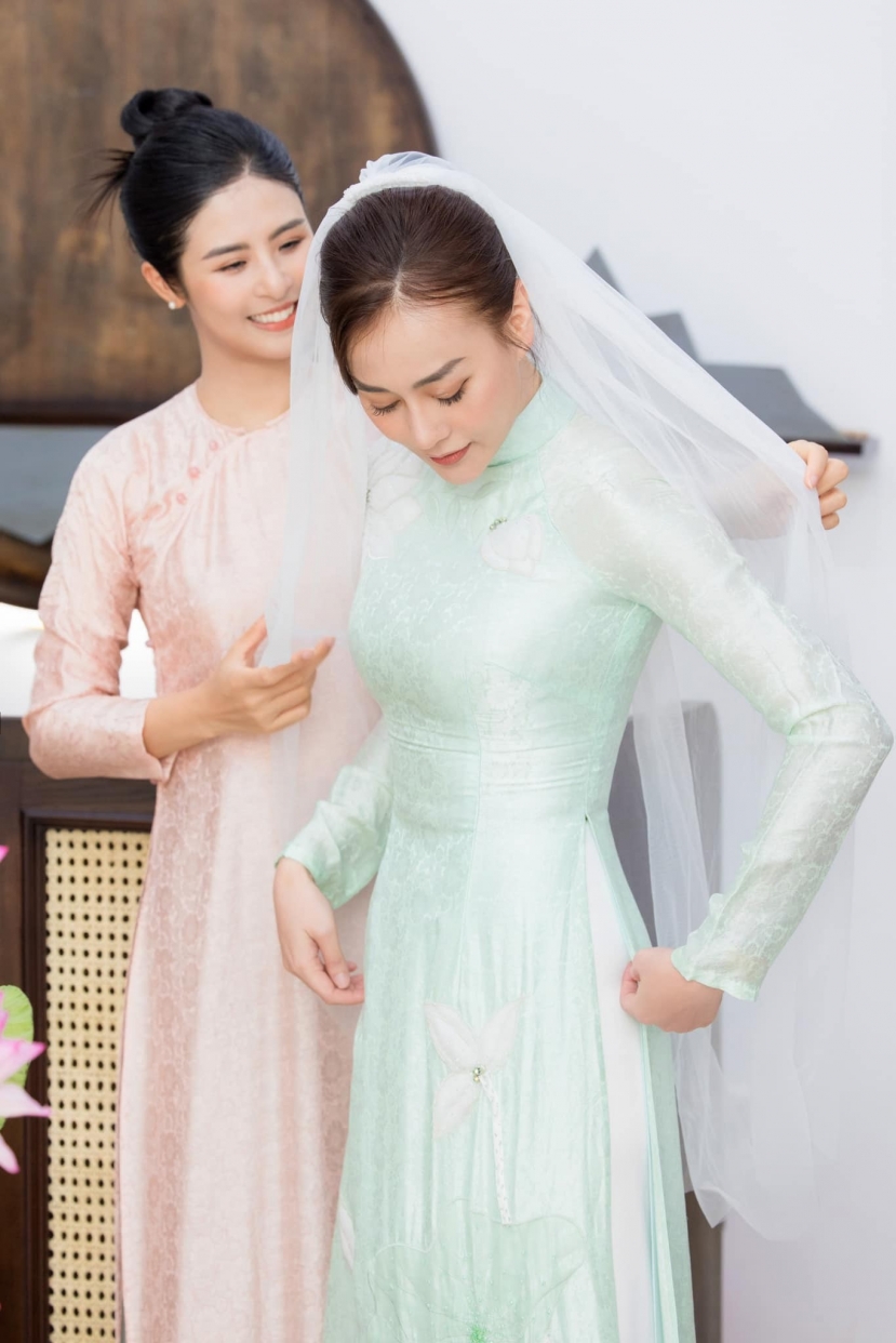 Shark Bình chốt ngày vui với Phương Oanh, cô dâu đã đi thử váy: Bà Đào Lan Hương có ngay 1 việc - Ảnh 2 Shark Bình chốt ngày vui với Phương Oanh, cô dâu đã đi thử váy: Bà Đào Lan Hương có ngay 1 việc - Ảnh 2