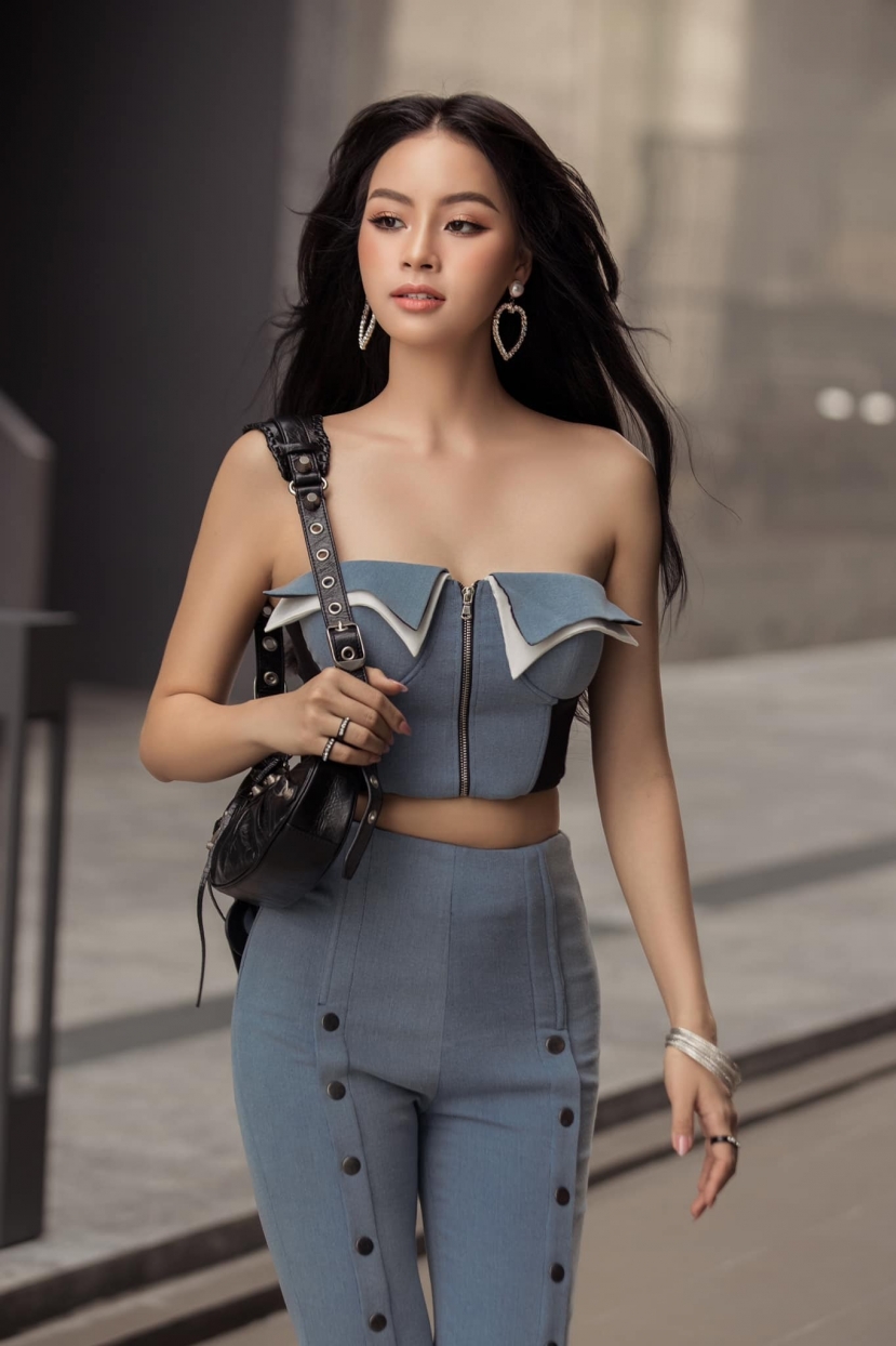 Phần trả lời của Đào Thị Hiền ngay sau đó gây ra phản ứng dữ dội của cộng đồng mạng Phần trả lời của Đào Thị Hiền ngay sau đó gây ra phản ứng dữ dội của cộng đồng mạng