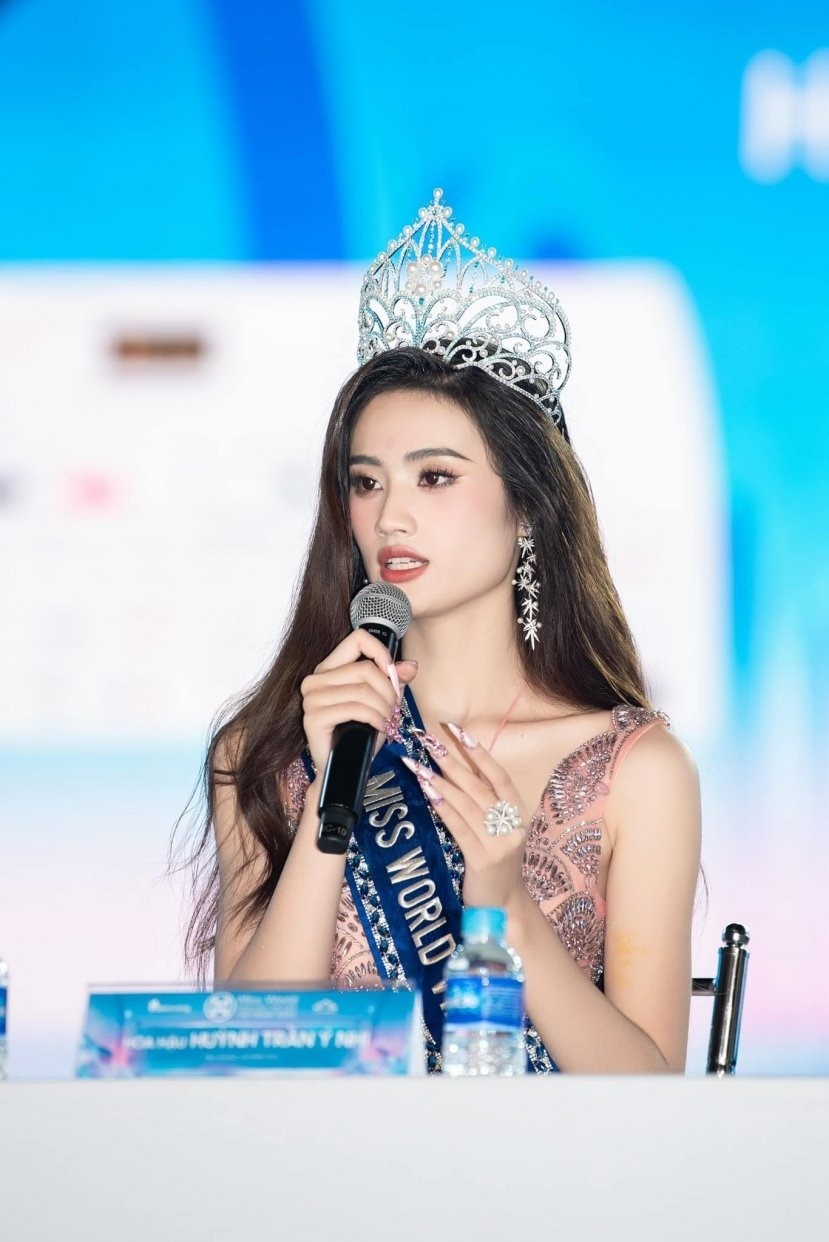 Huỳnh Trần Ý Nhi. Ảnh: FBNV Huỳnh Trần Ý Nhi. Ảnh: FBNV