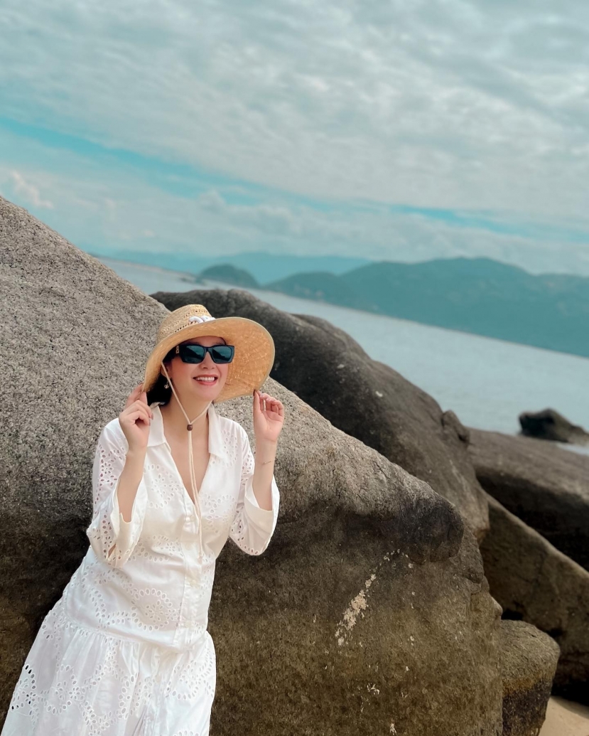 Minh Hằng dùng phương pháp IVF để mang thai Minh Hằng dùng phương pháp IVF để mang thai