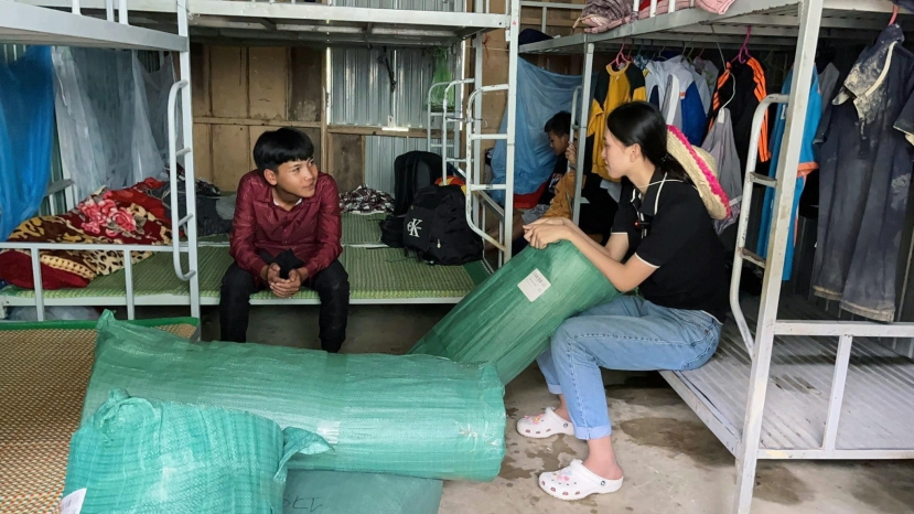 Tiểu Vy chăm làm từ thiện, bà Phạm Kim Dung có động thái đặc biệt - Ảnh 3 Tiểu Vy chăm làm từ thiện, bà Phạm Kim Dung có động thái đặc biệt - Ảnh 3
