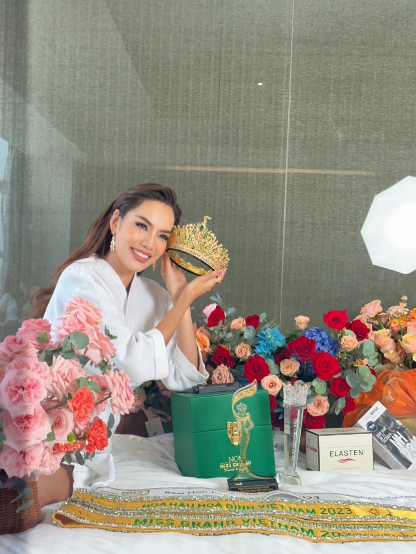 Dù cuộc đua Miss Grand International 2023 chưa khởi tranh, song Lê Hoàng Phương đón nhiều tín hiệu tích cực Dù cuộc đua Miss Grand International 2023 chưa khởi tranh, song Lê Hoàng Phương đón nhiều tín hiệu tích cực