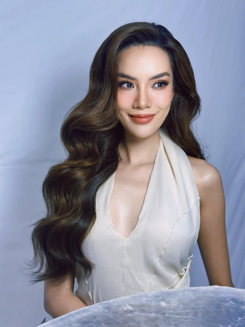 Lê Hoàng Phương đáp ứng được các tiêu chí về sắc đẹp, hình thể và trí tuệ Lê Hoàng Phương đáp ứng được các tiêu chí về sắc đẹp, hình thể và trí tuệ