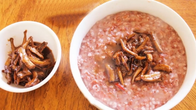 Sáng ra ăn những món này vừa nhanh vừa bổ, được ví 'thực đơn quý' của người trường thọ - Ảnh 1 Sáng ra ăn những món này vừa nhanh vừa bổ, được ví 'thực đơn quý' của người trường thọ - Ảnh 1