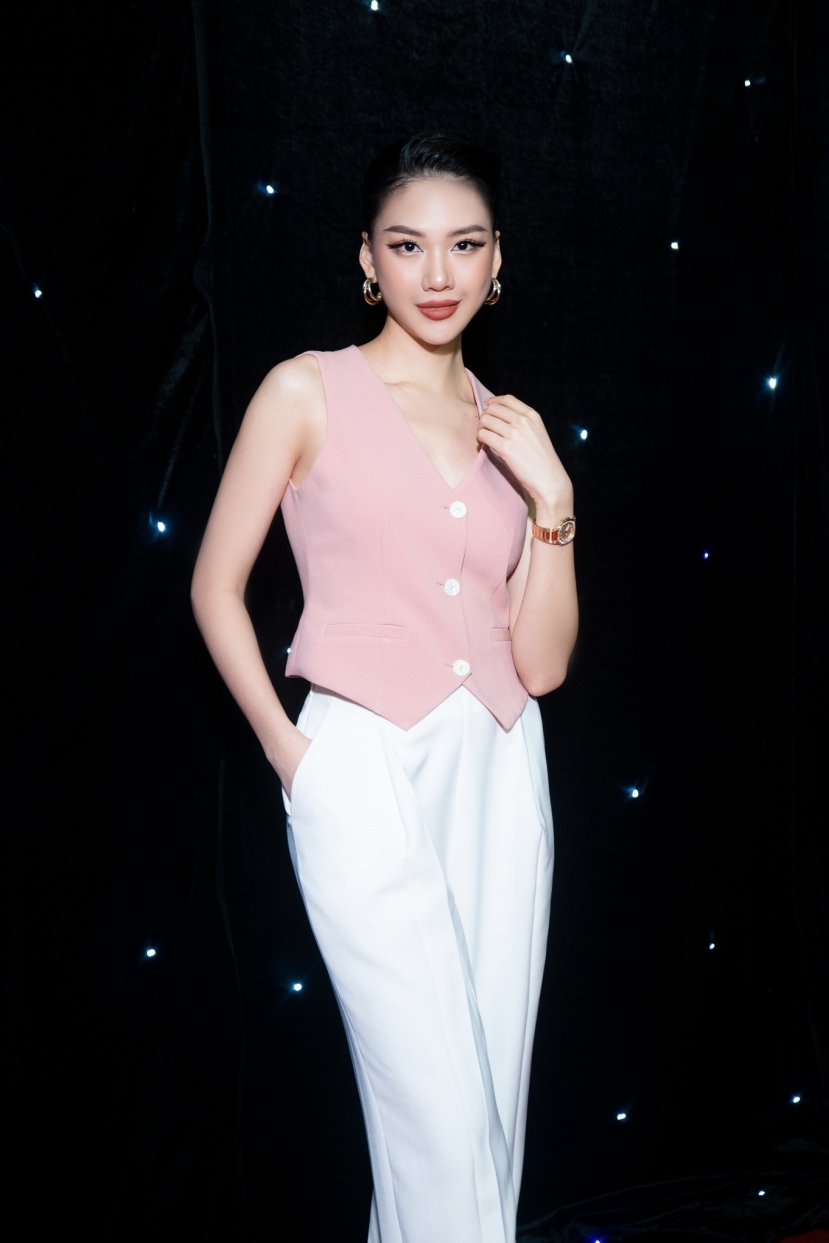 Tổ chức Miss Universe nhập cuộc điều tra kết quả Miss Universe Vietnam 2023 sau hàng loạt phản ánh của khán giả Tổ chức Miss Universe nhập cuộc điều tra kết quả Miss Universe Vietnam 2023 sau hàng loạt phản ánh của khán giả