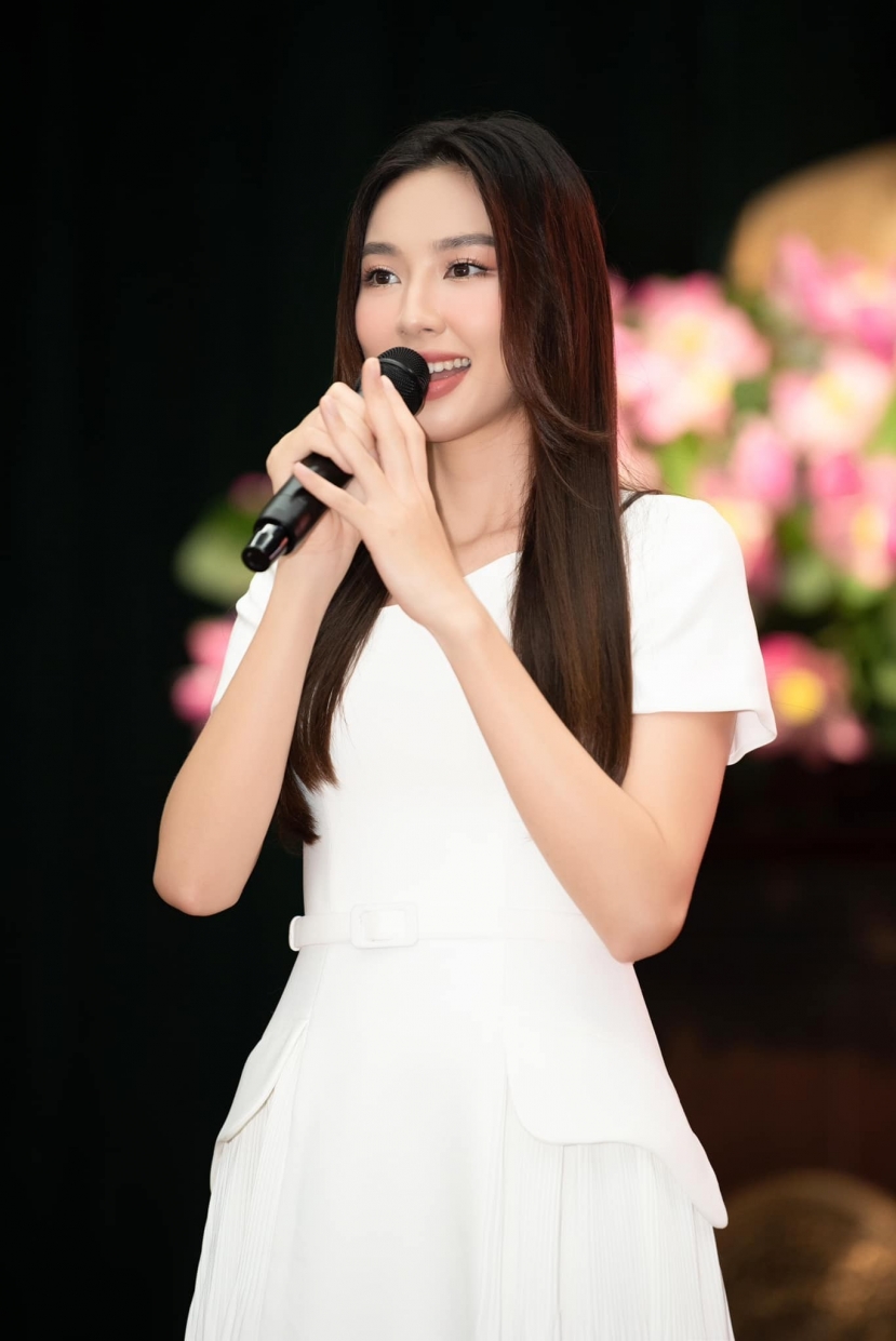 Thùy Tiên là nàng hậu có sức ảnh hưởng hàng đầu showbiz Việt Thùy Tiên là nàng hậu có sức ảnh hưởng hàng đầu showbiz Việt