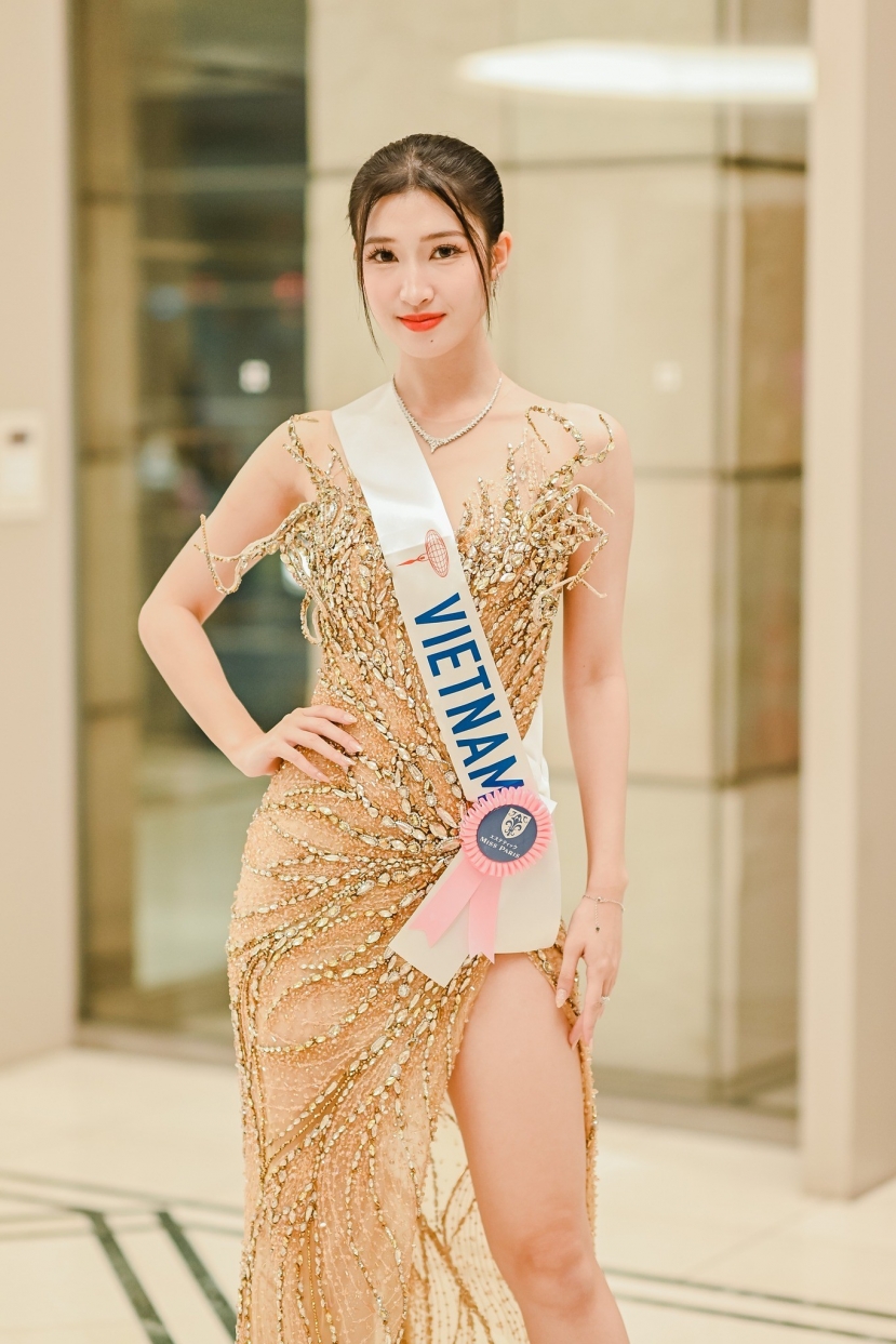 Phương Nhi chăm chỉ trau dồi, luyện tập các kỹ năng cần thiết trước khi 'xuất ngoại' Phương Nhi chăm chỉ trau dồi, luyện tập các kỹ năng cần thiết trước khi 'xuất ngoại'