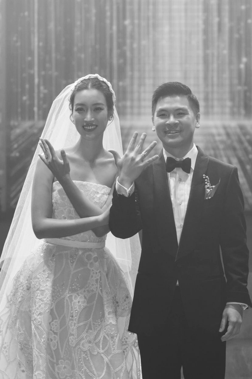 Đỗ Mỹ Linh lên thiên chức làm mẹ sau gần 1 năm kết hôn với chồng thiếu gia Đỗ Mỹ Linh lên thiên chức làm mẹ sau gần 1 năm kết hôn với chồng thiếu gia