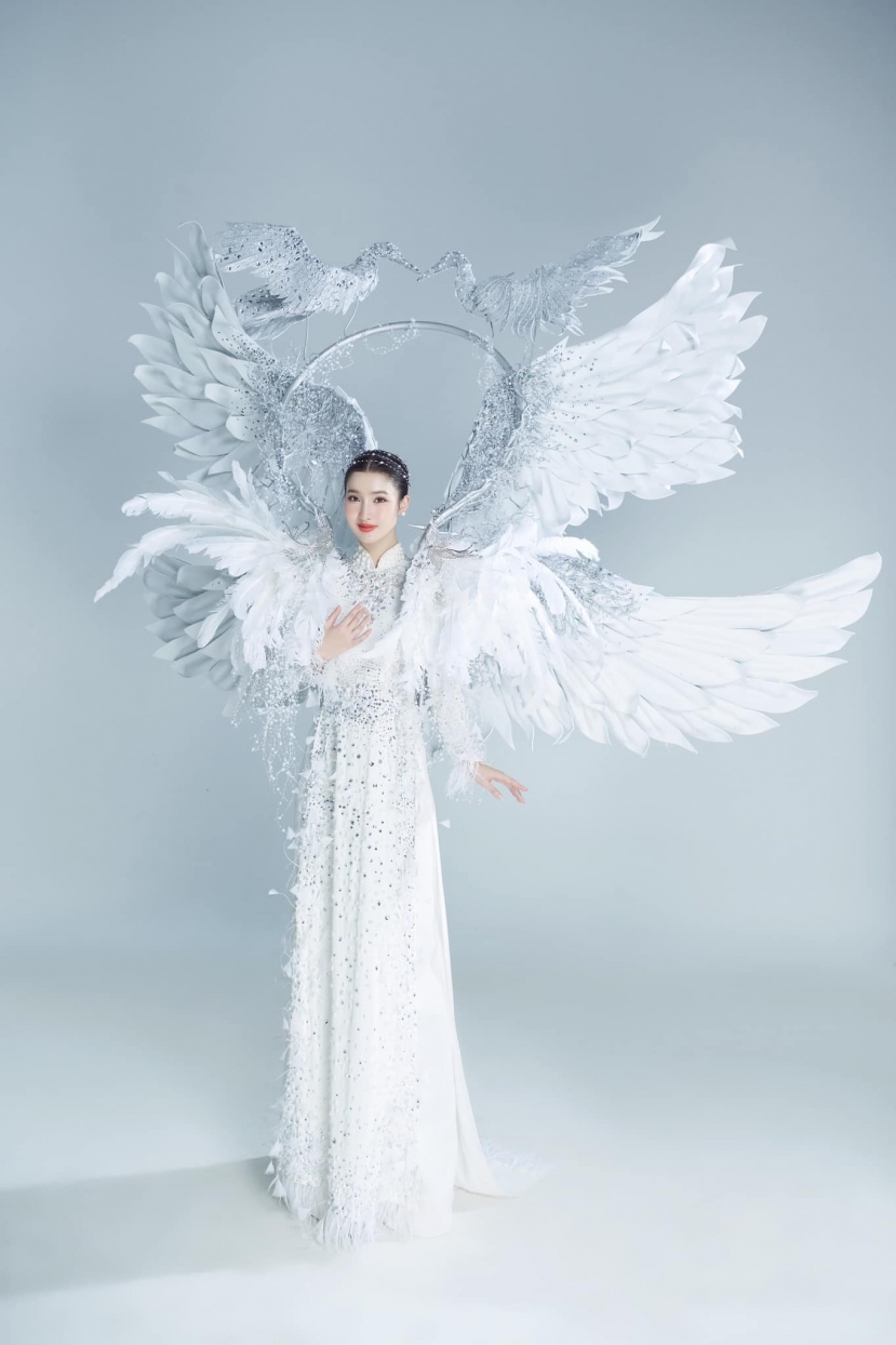 Miss International 2023: Phương Nhi chính thức hé lộ trang phục dân tộc, ý nghĩa gây bất ngờ - Ảnh 1 Miss International 2023: Phương Nhi chính thức hé lộ trang phục dân tộc, ý nghĩa gây bất ngờ - Ảnh 1