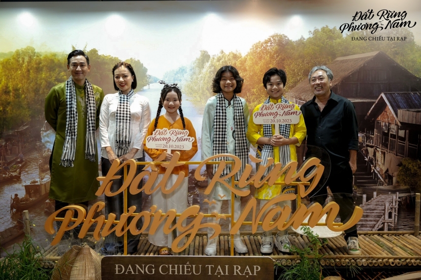 Đoàn phim trong sự kiện gần đây Đoàn phim trong sự kiện gần đây