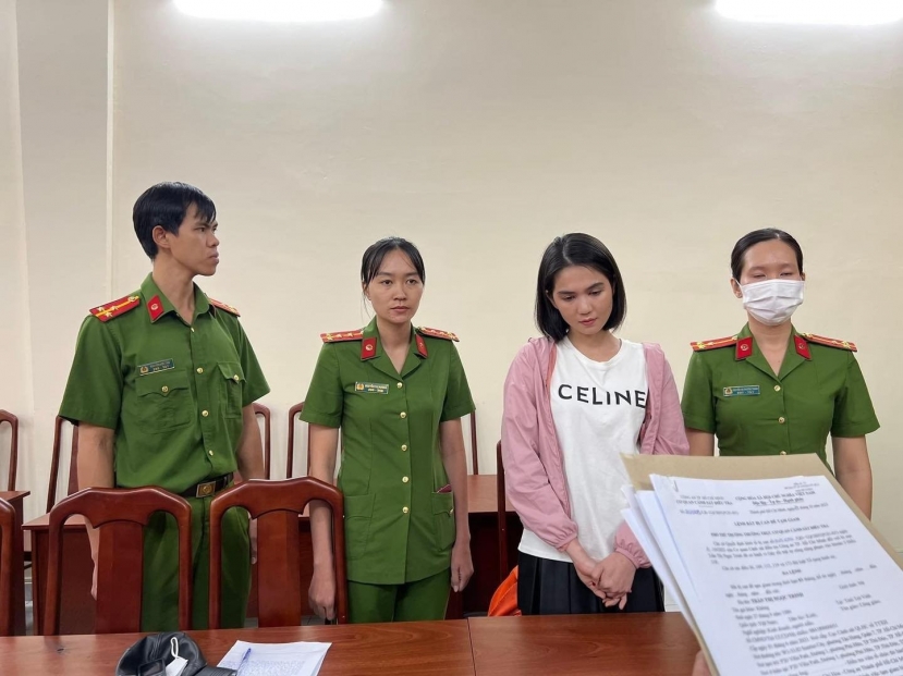 Thông tin Ngọc Trinh vướng 'vòng lao lý' gây xôn xao dư luận thời gian qua Thông tin Ngọc Trinh vướng 'vòng lao lý' gây xôn xao dư luận thời gian qua