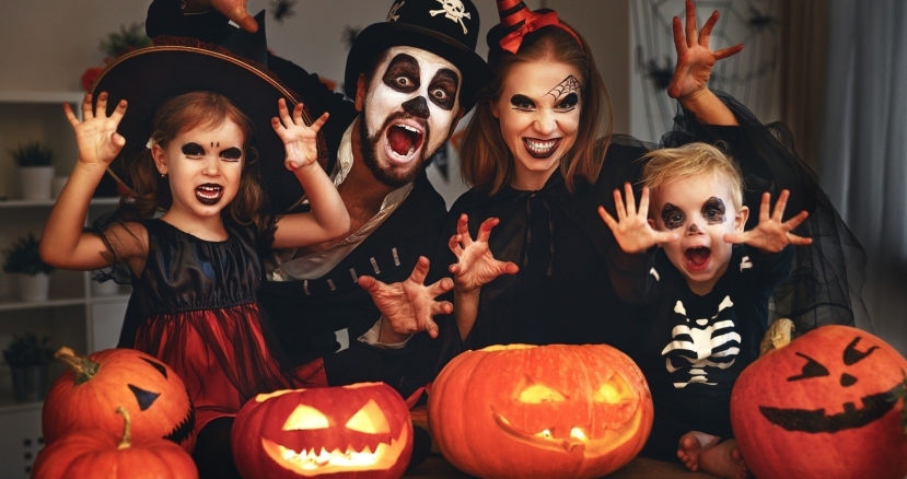 Tất tần tật về Halloween: Nguồn gốc, ý nghĩa, giải mã đèn bí ngô và câu hỏi tại sao lại hóa trang kinh dị? - Ảnh 2 Tất tần tật về Halloween: Nguồn gốc, ý nghĩa, giải mã đèn bí ngô và câu hỏi tại sao lại hóa trang kinh dị? - Ảnh 2