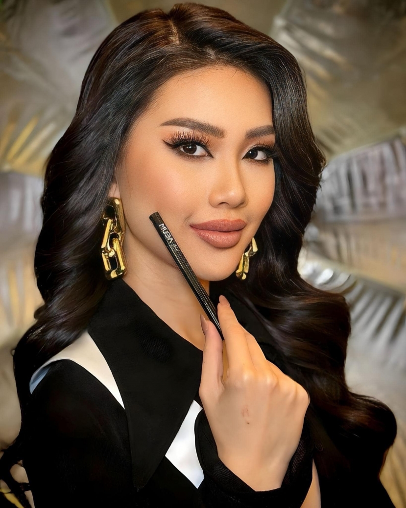 Bùi Quỳnh Hoa lộ điểm yếu lớn tại Miss Universe 2023, fan lo ngại vụt mất vương miện - Ảnh 2 Bùi Quỳnh Hoa lộ điểm yếu lớn tại Miss Universe 2023, fan lo ngại vụt mất vương miện - Ảnh 2
