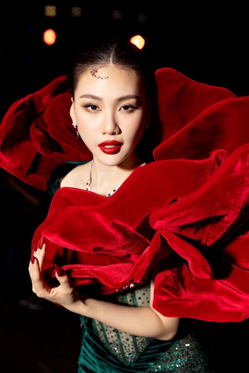 Bùi Quỳnh Hoa đang thể hiện điều này rất tốt ở mùa giải năm nay Bùi Quỳnh Hoa đang thể hiện điều này rất tốt ở mùa giải năm nay