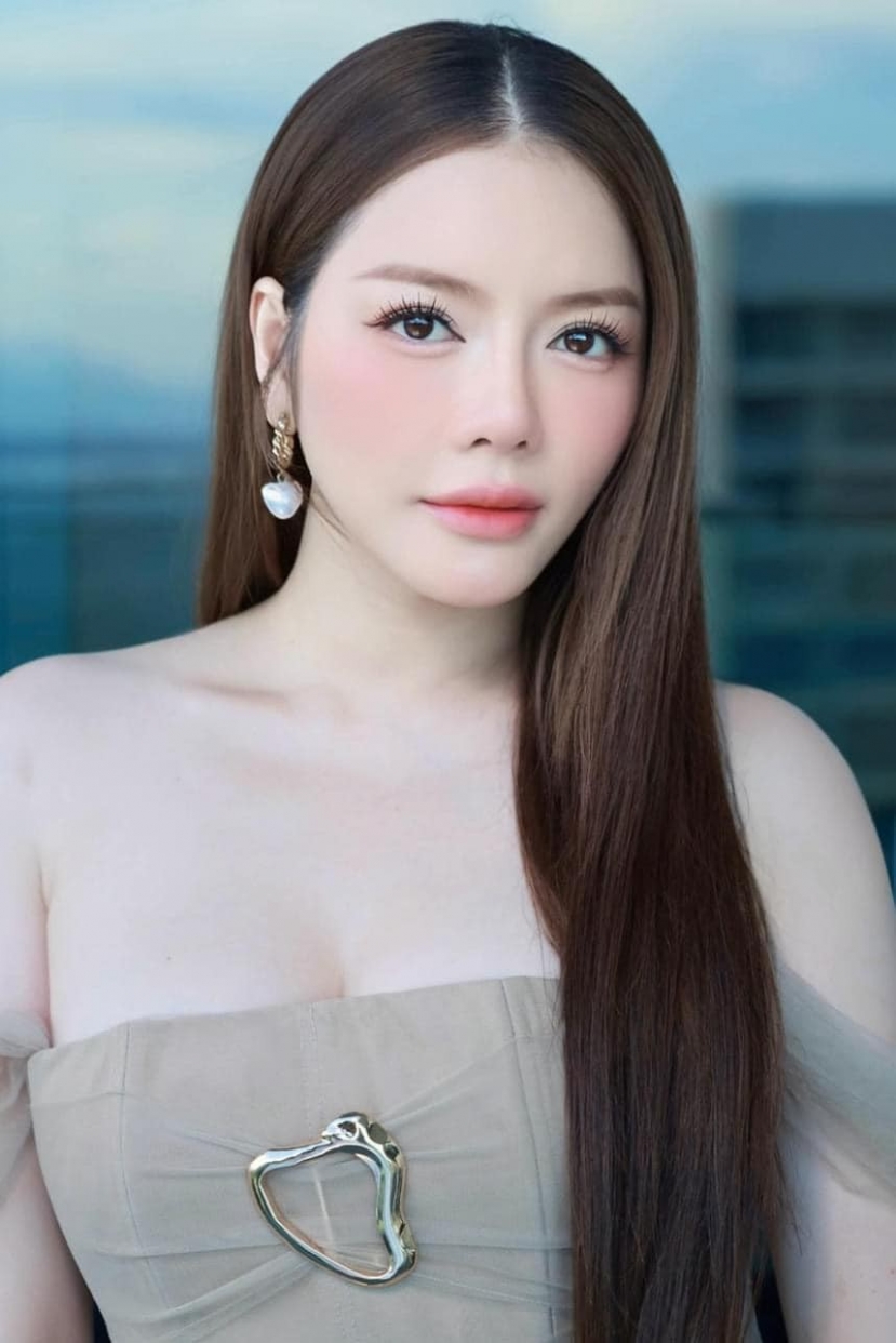 Lý Nhã Kỳ mong ngóng sớm tìm được bạn đời Lý Nhã Kỳ mong ngóng sớm tìm được bạn đời