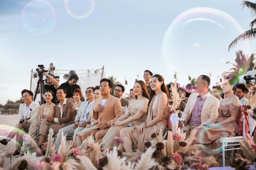Hễ xuất hiện, cô lại gây sốt với visual nhẹ nhàng, nhan sắc như bị thời gian bỏ quên Hễ xuất hiện, cô lại gây sốt với visual nhẹ nhàng, nhan sắc như bị thời gian bỏ quên
