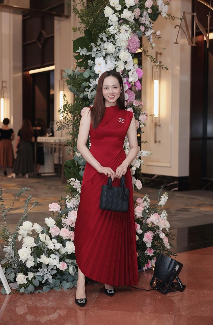 Vợ NSND Công Lý phản hồi khi netizen bày tỏ sự thương cảm, cho là 'thiệt thòi' - Ảnh 1 Vợ NSND Công Lý phản hồi khi netizen bày tỏ sự thương cảm, cho là 'thiệt thòi' - Ảnh 1