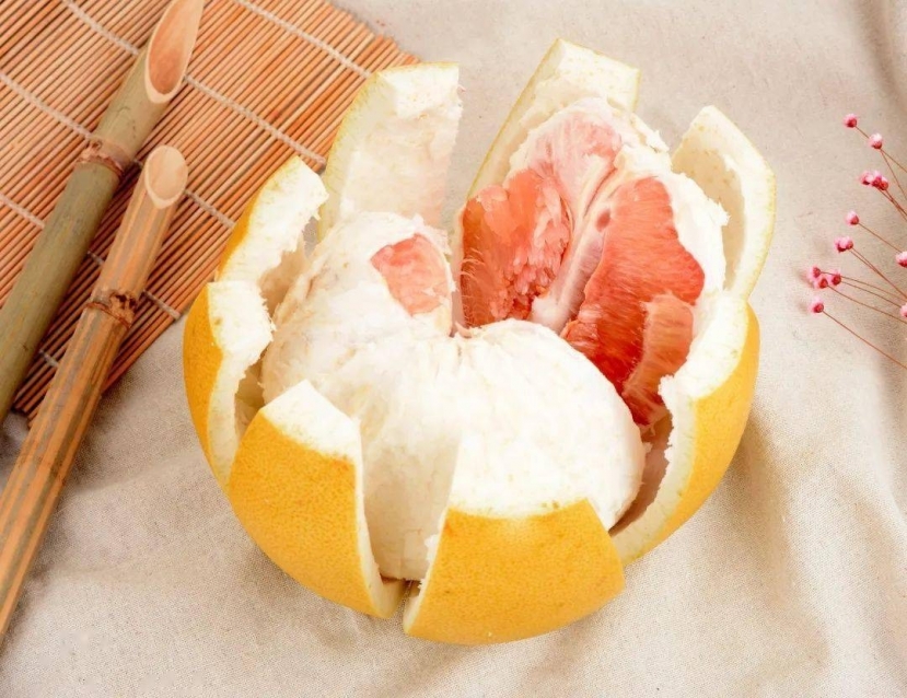 Bưởi được ví như vàng miếng vì tốt cho sức khỏe Bưởi được ví như vàng miếng vì tốt cho sức khỏe