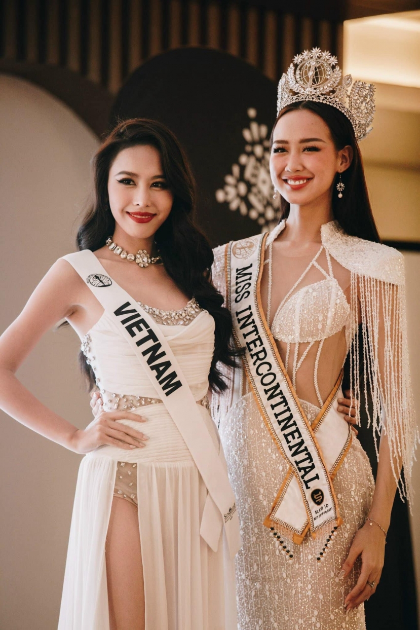 Ngọc Hằng để lại dấu ấn cho cộng đồng fan sắc đẹp suốt thời gian tham gia Miss Intercontinental Ngọc Hằng để lại dấu ấn cho cộng đồng fan sắc đẹp suốt thời gian tham gia Miss Intercontinental