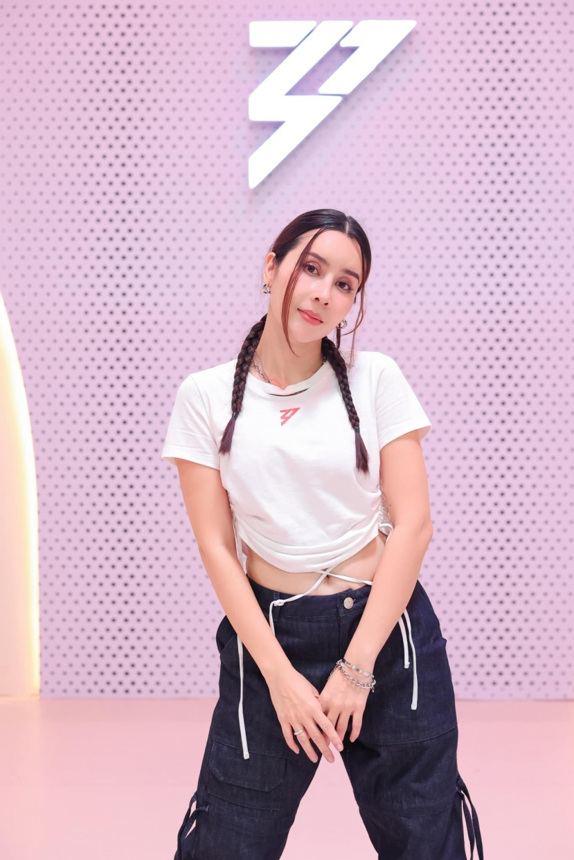 Lưu Hương Giang được xem là nhân tố vô cùng ấn tượng tại Chị Đẹp Đạp Gió Rẽ Sóng Lưu Hương Giang được xem là nhân tố vô cùng ấn tượng tại Chị Đẹp Đạp Gió Rẽ Sóng