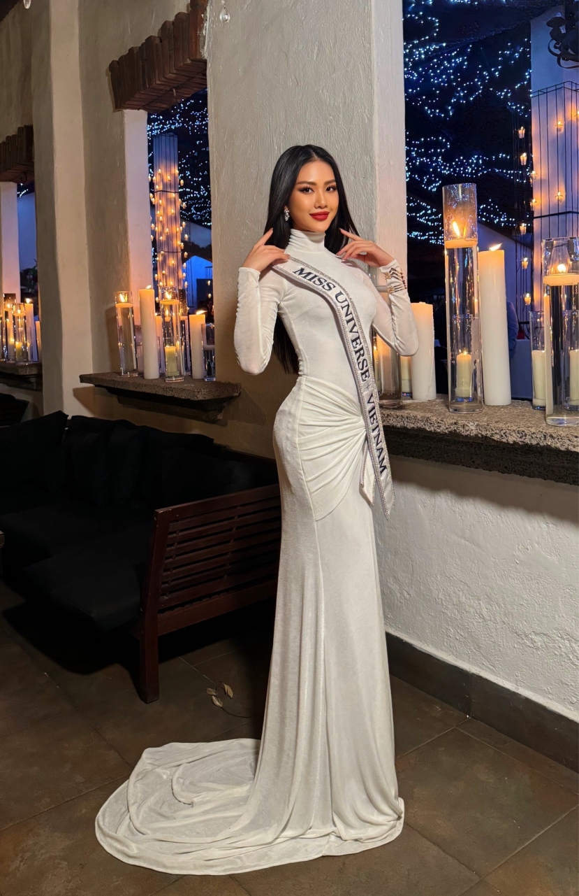 Kết thúc chặng hành trình tại Miss Universe 2023 (Hoa hậu Hoàn vũ), Bùi Quỳnh Hoa về nước trong âm thầm Kết thúc chặng hành trình tại Miss Universe 2023 (Hoa hậu Hoàn vũ), Bùi Quỳnh Hoa về nước trong âm thầm