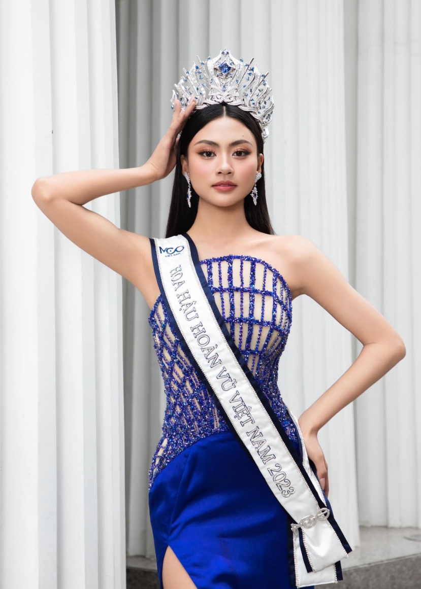 Xuân Hạnh sẽ nỗ lực nhiều hơn, thể hiện mình hơn trước những vị giám khảo thứ 8 (khán giả) Xuân Hạnh sẽ nỗ lực nhiều hơn, thể hiện mình hơn trước những vị giám khảo thứ 8 (khán giả)