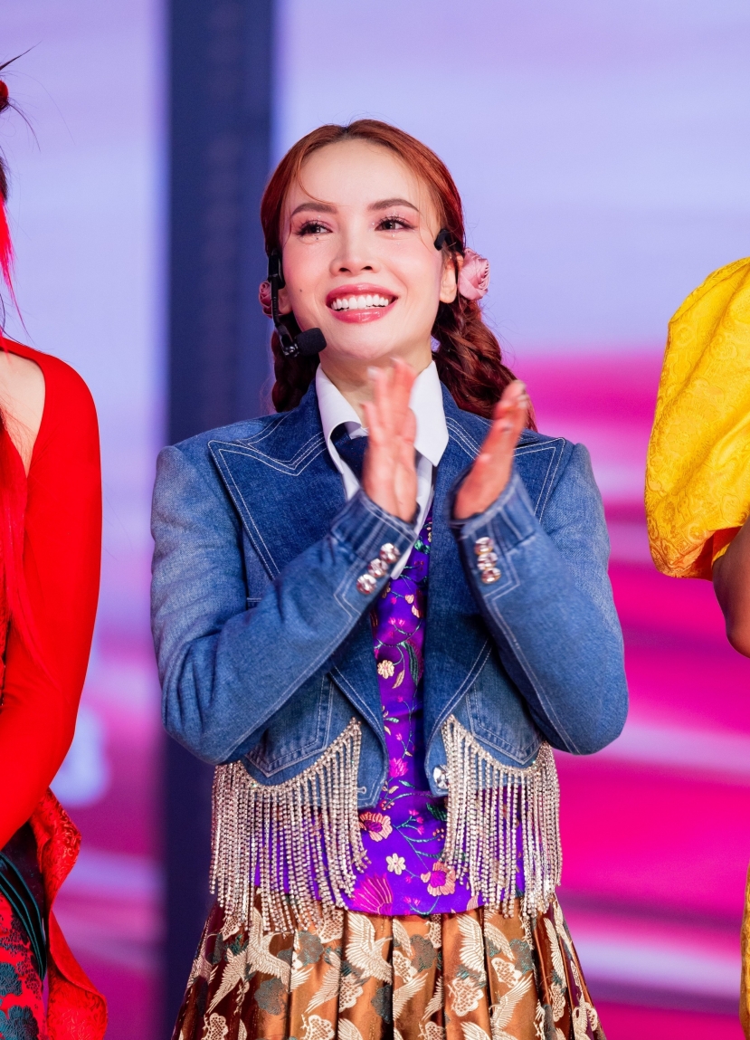 Vì lý do sức khỏe, Chị đẹp Yến Trang không thể tham gia đồng hành cùng chương trình tại vòng Công diễn 5 Vì lý do sức khỏe, Chị đẹp Yến Trang không thể tham gia đồng hành cùng chương trình tại vòng Công diễn 5