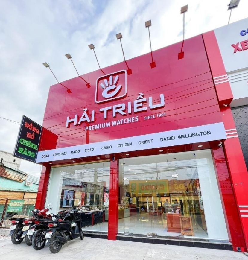 Mệnh Hoả đeo đồng hồ màu gì? Gợi ý từ chuyên gia phong thủy - Ảnh 5 Mệnh Hoả đeo đồng hồ màu gì? Gợi ý từ chuyên gia phong thủy - Ảnh 5