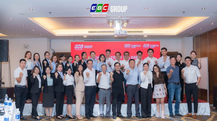 Chủ tịch Đinh Văn Liên đánh giá kết quả tái cấu trúc và chỉ đạo hành động - Ảnh 2 Chủ tịch Đinh Văn Liên đánh giá kết quả tái cấu trúc và chỉ đạo hành động - Ảnh 2