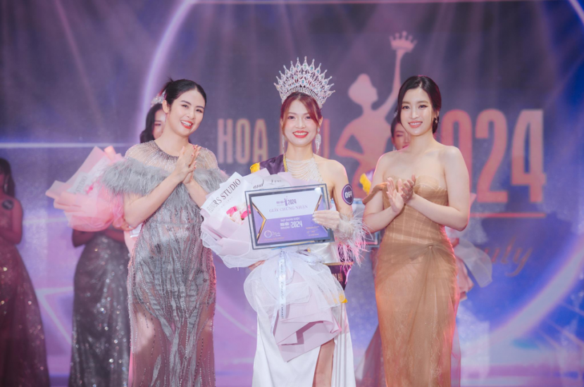 Người đẹp Đặng Thị Lan Anh đăng quang Hoa hậu Goldgi 2024 - Ảnh 4 Người đẹp Đặng Thị Lan Anh đăng quang Hoa hậu Goldgi 2024 - Ảnh 4
