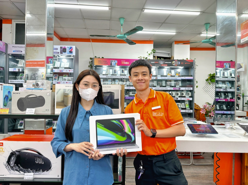 MacBook tại Oneway - Lựa chọn hoàn hảo cho sinh viên và dân văn phòng - Ảnh 1 MacBook tại Oneway - Lựa chọn hoàn hảo cho sinh viên và dân văn phòng - Ảnh 1