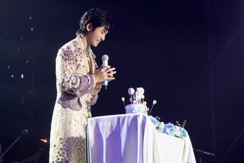 Bị phong sát tại Trung Quốc, Trương Triết Hạn tổ chức concert ‘comeback’ hoành tráng tại Thái Lan - Ảnh 2 Bị phong sát tại Trung Quốc, Trương Triết Hạn tổ chức concert ‘comeback’ hoành tráng tại Thái Lan - Ảnh 2
